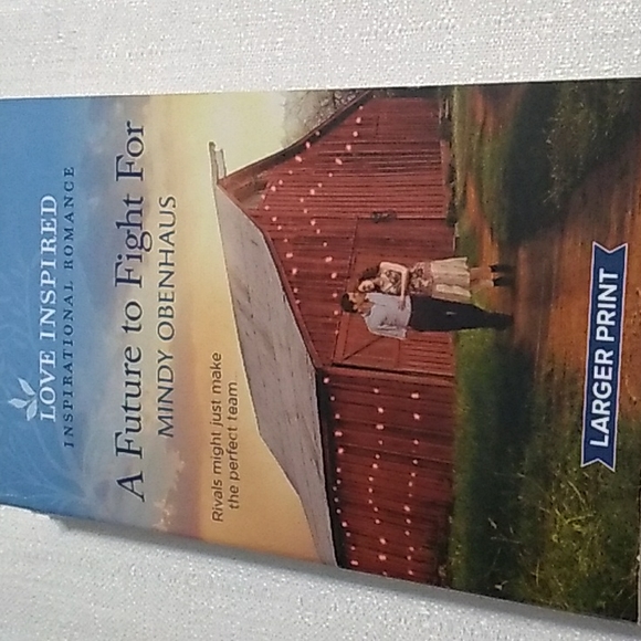 Love inspired Romance 3 Books The Father/ A Future To Fight For / Missionary - Picture 3 of 7